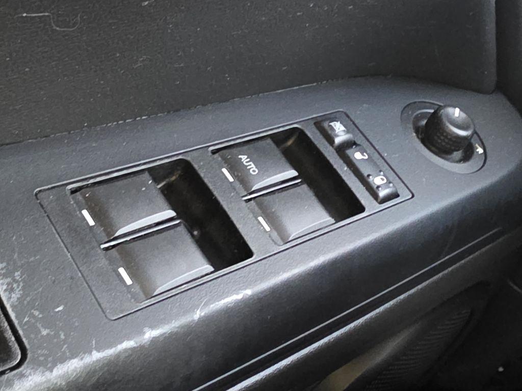 Jeep Patriot FWD 4dr High Altitude 2014