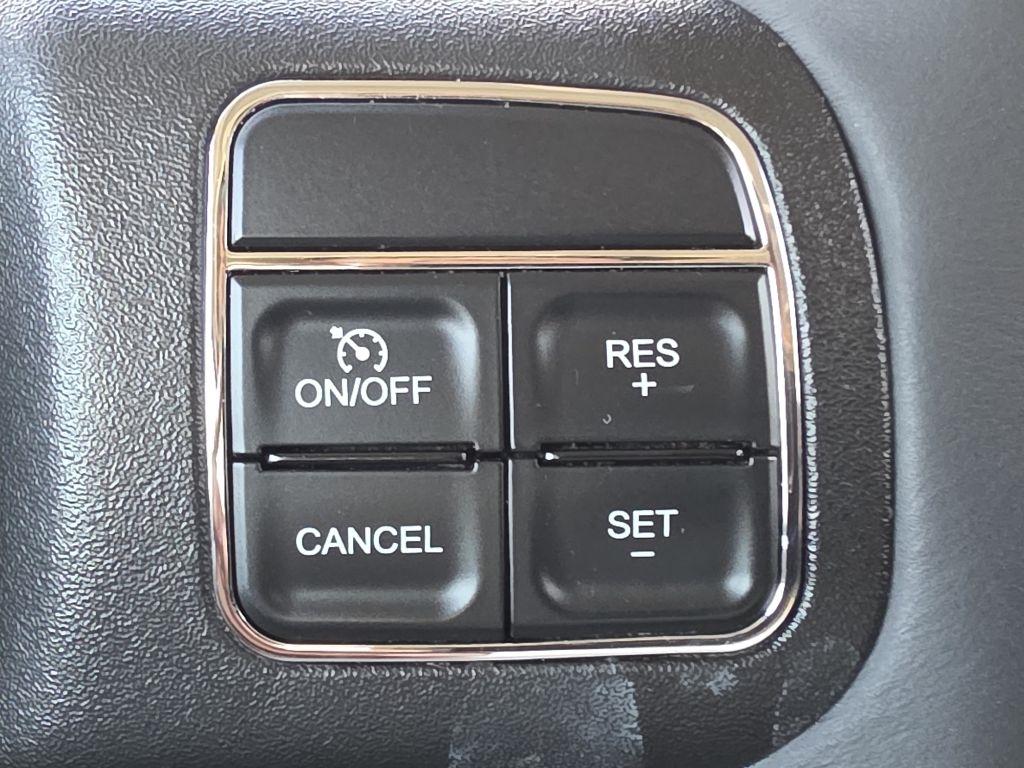 Jeep Patriot FWD 4dr High Altitude 2014