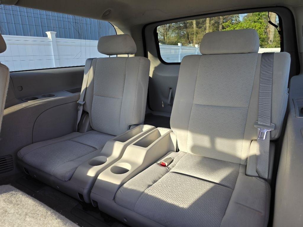 GMC Yukon XL 4WD 4dr 1500 SLE 2007