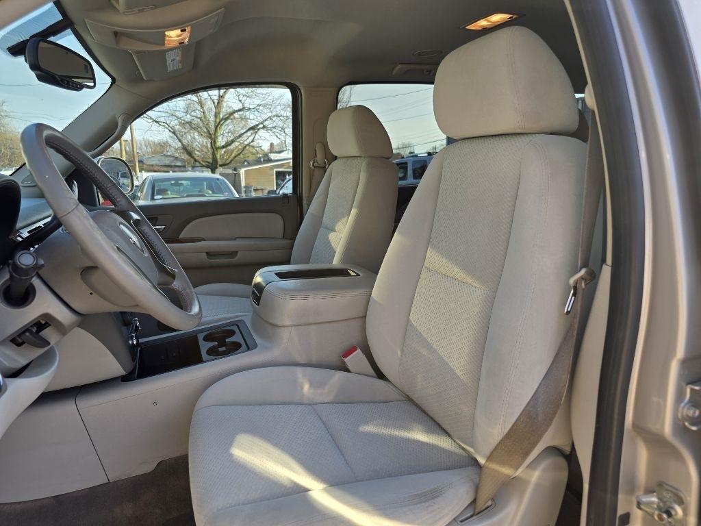 GMC Yukon XL 4WD 4dr 1500 SLE 2007