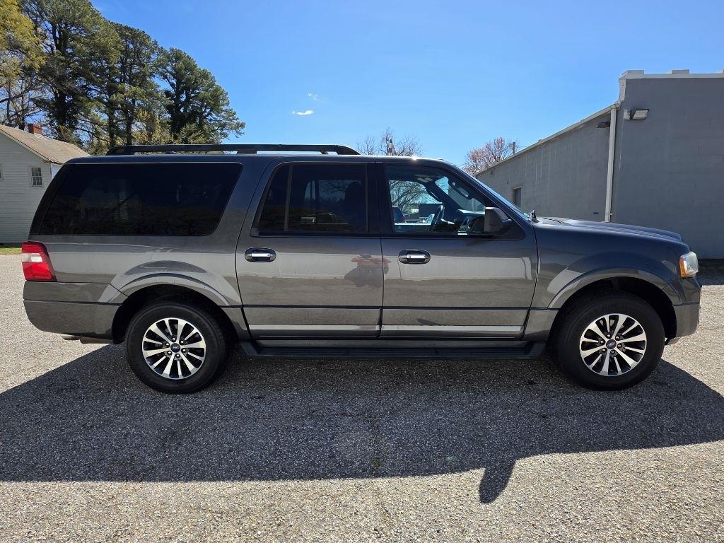 Ford Expedition EL 4WD 4dr King Ranch 2016
