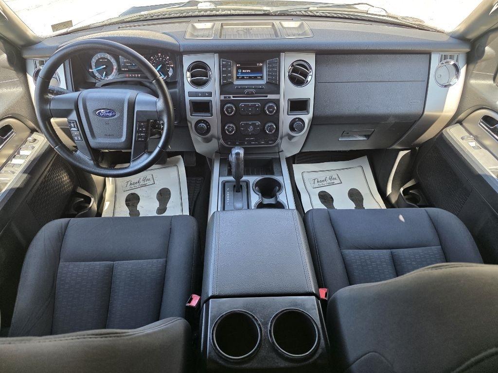 Ford Expedition EL 4WD 4dr King Ranch 2016