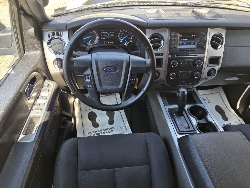 Ford Expedition EL 4WD 4dr King Ranch 2016