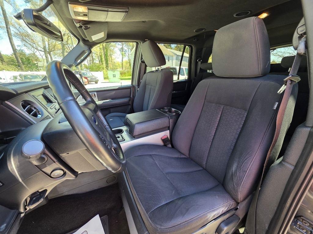 Ford Expedition EL 4WD 4dr King Ranch 2016