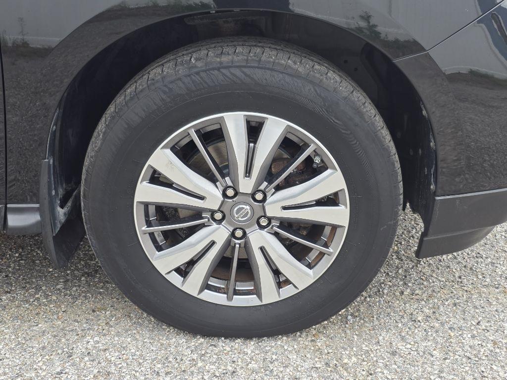 Nissan Pathfinder 4x4 S 2018