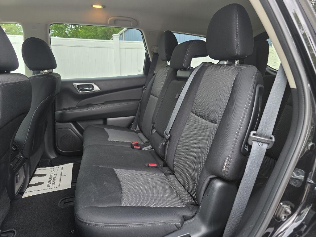 Nissan Pathfinder 4x4 S 2018