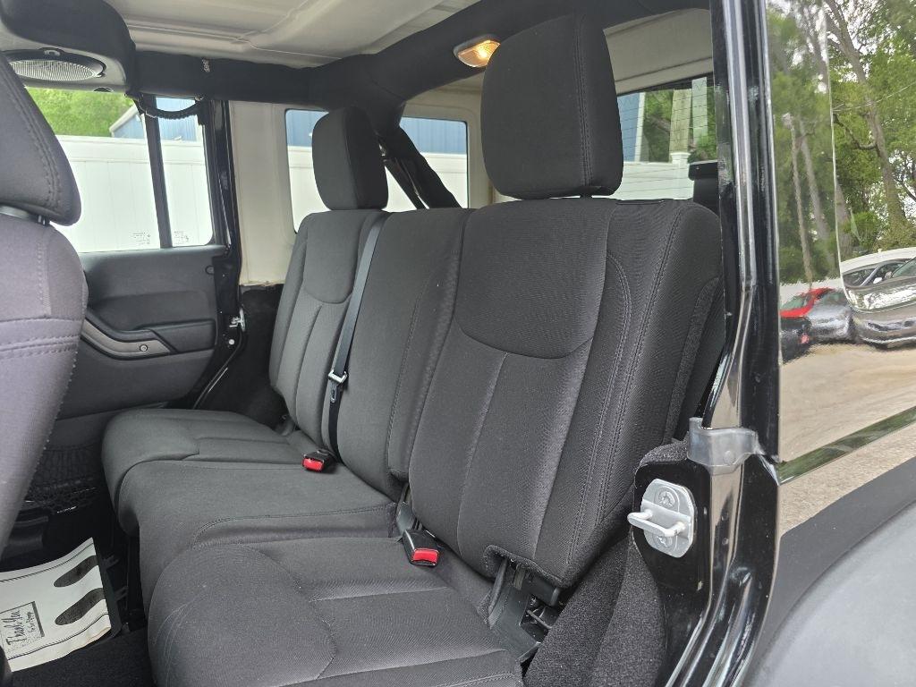 Jeep Wrangler Unlimited 4WD 4dr Sport 2014