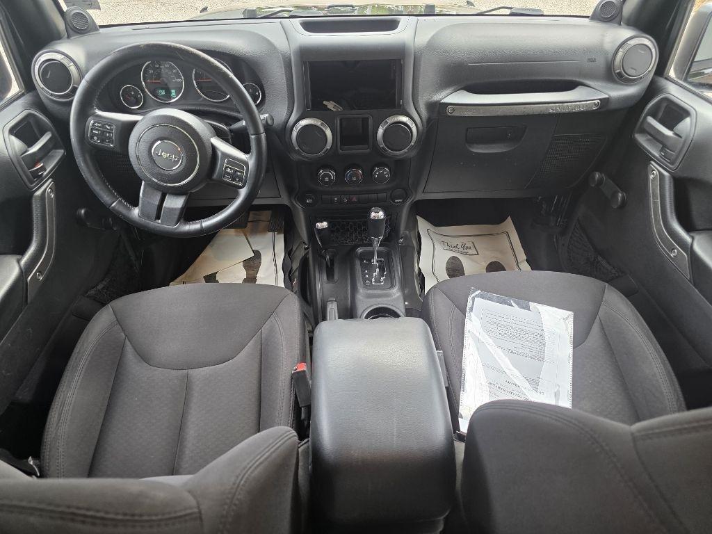 Jeep Wrangler Unlimited 4WD 4dr Sport 2014