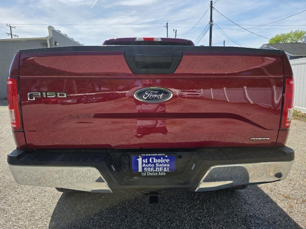 Ford F-150 4WD SuperCrew 157" Lariat w/HD Payload Pkg 2015