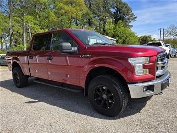 2015 Ford F-150 4WD SuperCrew 157" Lariat w/HD Payload Pkg