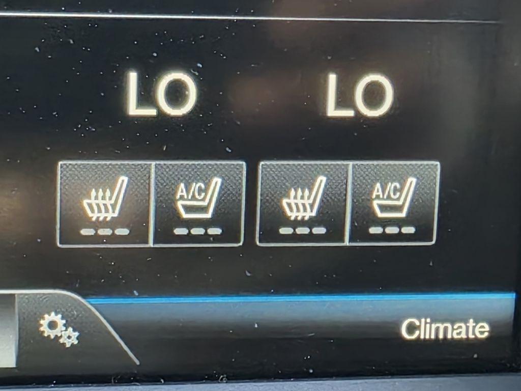 Ford F-150 4WD SuperCrew 145" King Ranch 2014