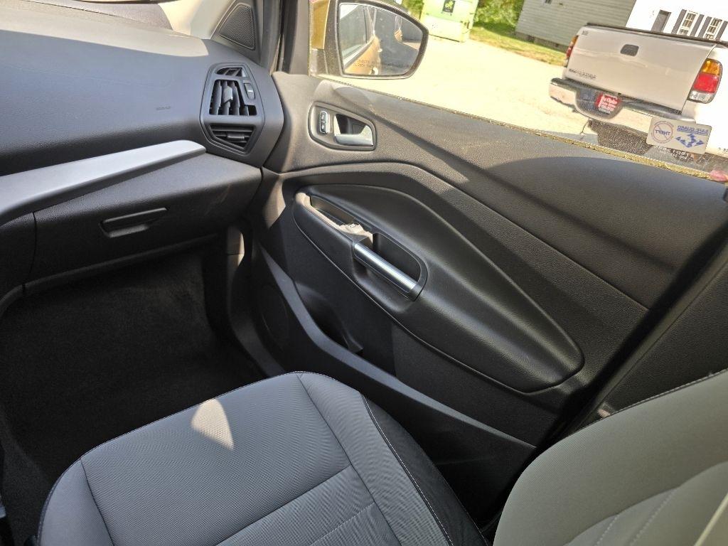 Ford Escape FWD 4dr SE 2014