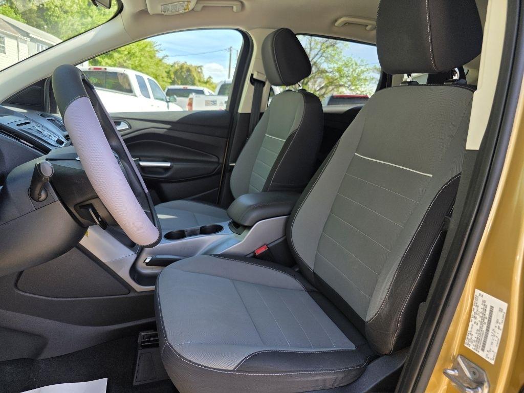 Ford Escape FWD 4dr SE 2014