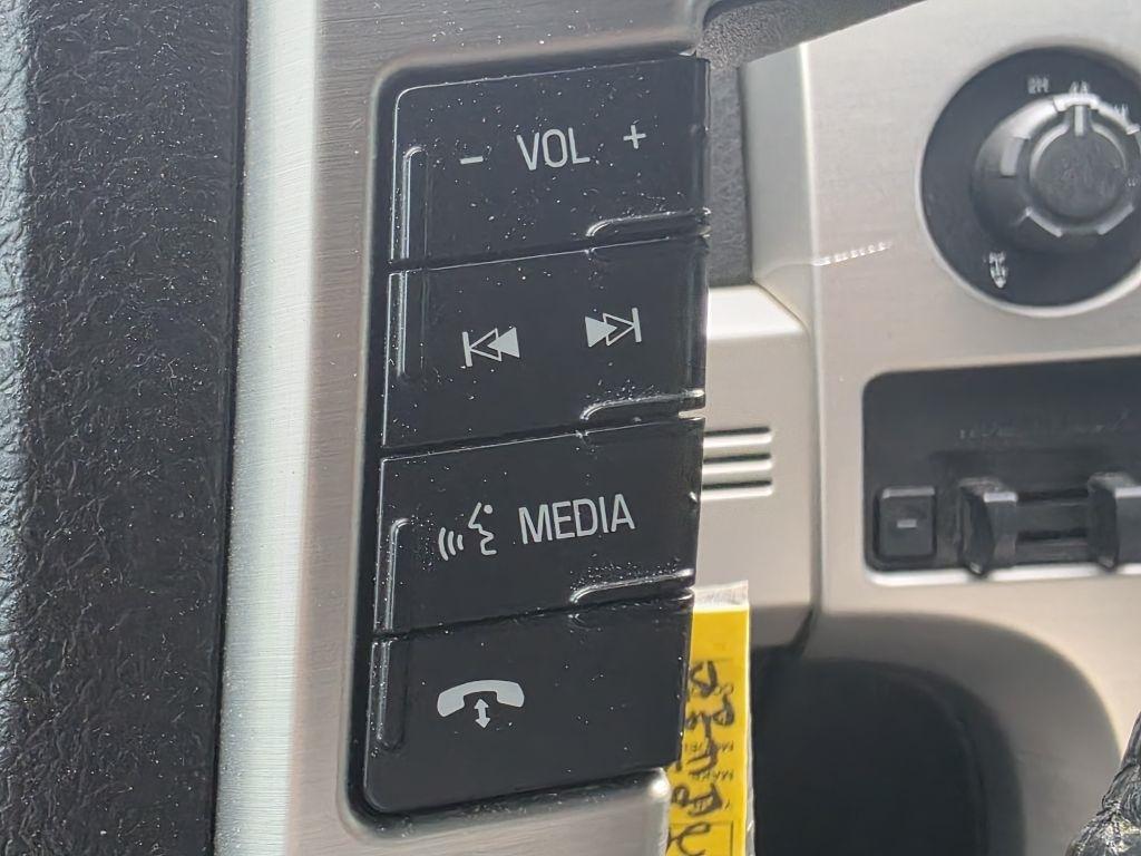 Ford F-150 4WD SuperCrew 145" King Ranch 2013