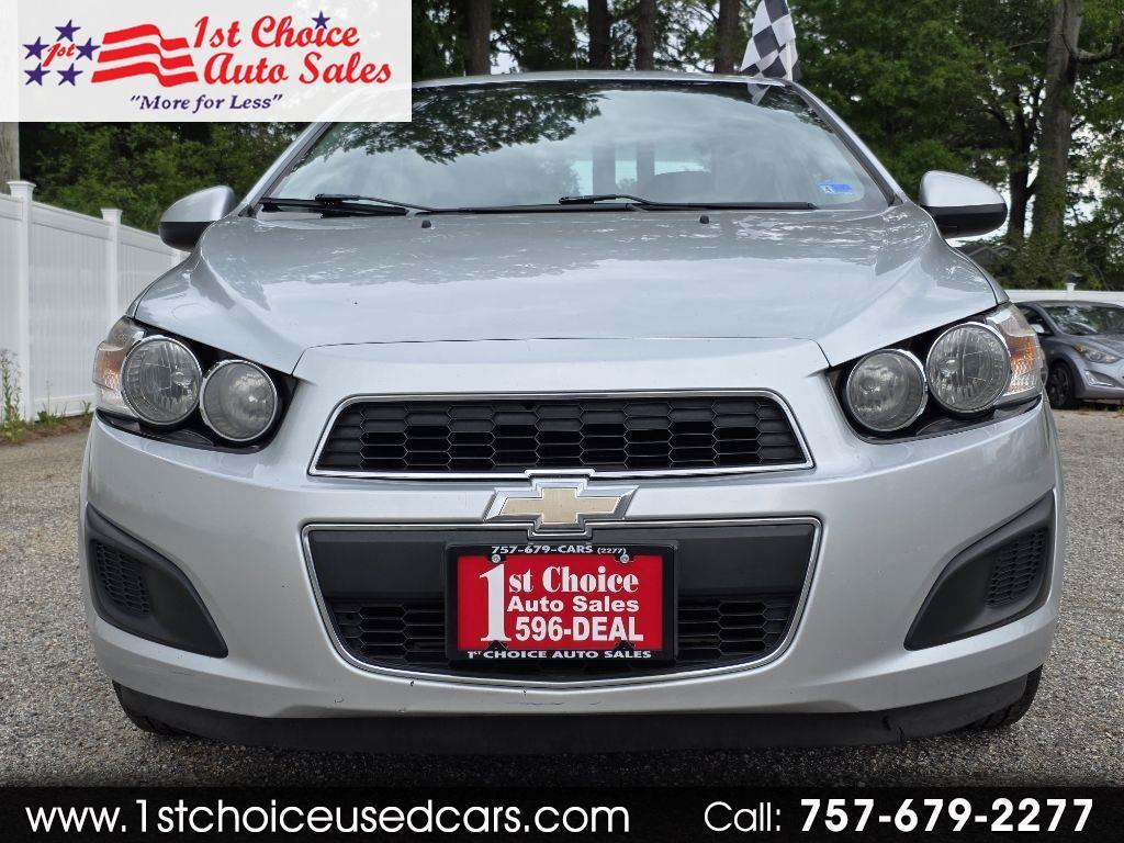 2016 Chevrolet Sonic 4dr Sdn Auto LT