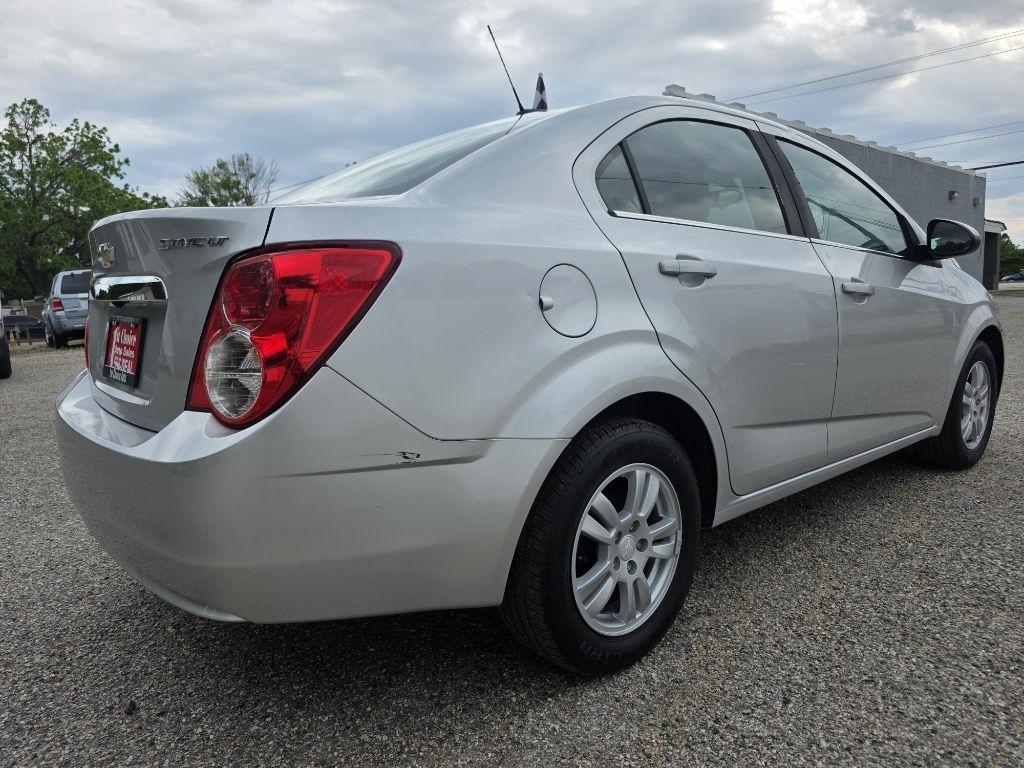 Chevrolet Sonic 4dr Sdn Auto LT 2016