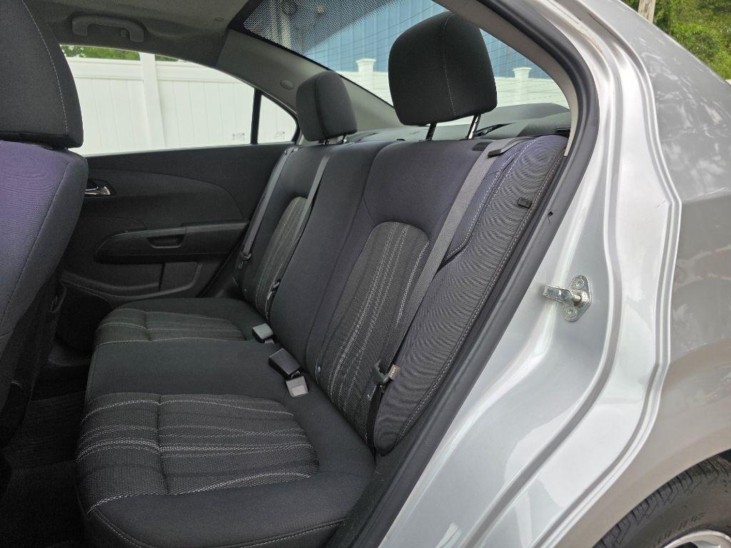 Chevrolet Sonic 4dr Sdn Auto LT 2016