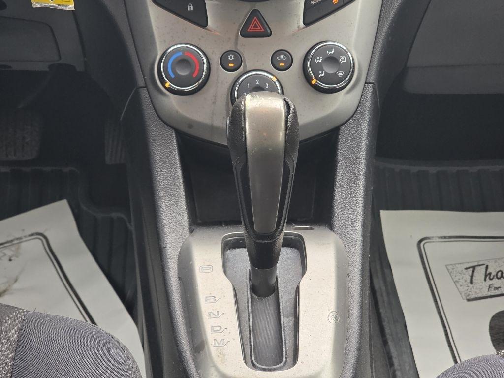 Chevrolet Sonic 4dr Sdn Auto LT 2016