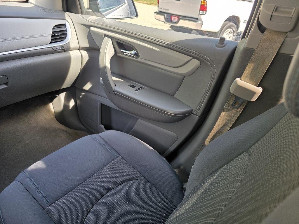 Chevrolet Traverse FWD 4dr LS w/1LS 2017