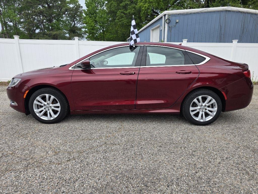 Chrysler 200 4dr Sdn Limited FWD 2015
