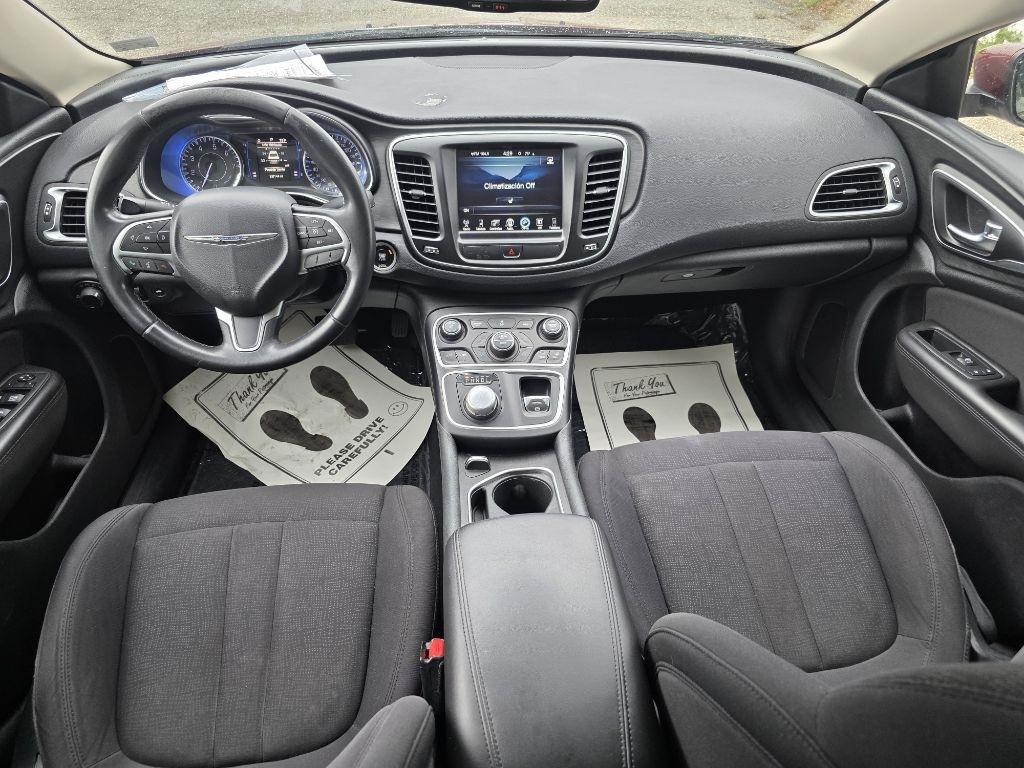 Chrysler 200 4dr Sdn Limited FWD 2015