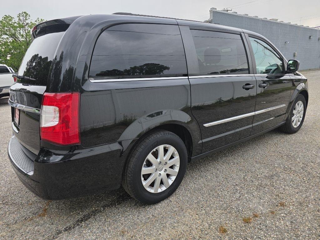 Chrysler Town & Country 4dr Wgn Touring 2014