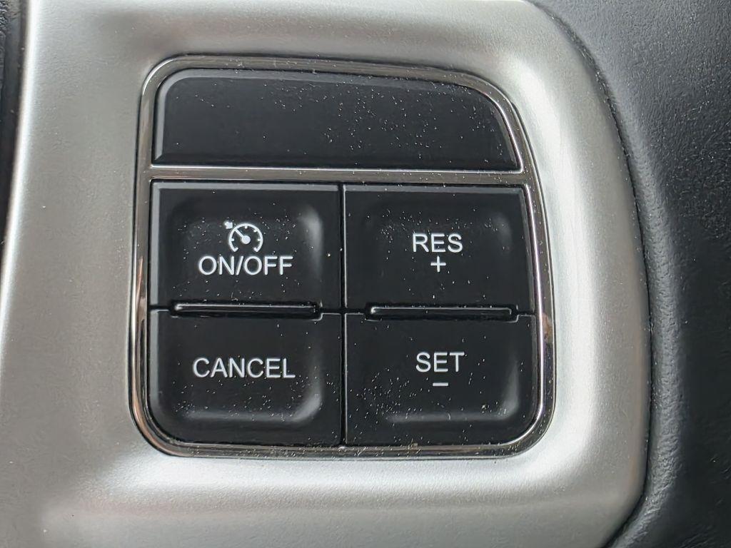 Chrysler Town & Country 4dr Wgn Touring 2014