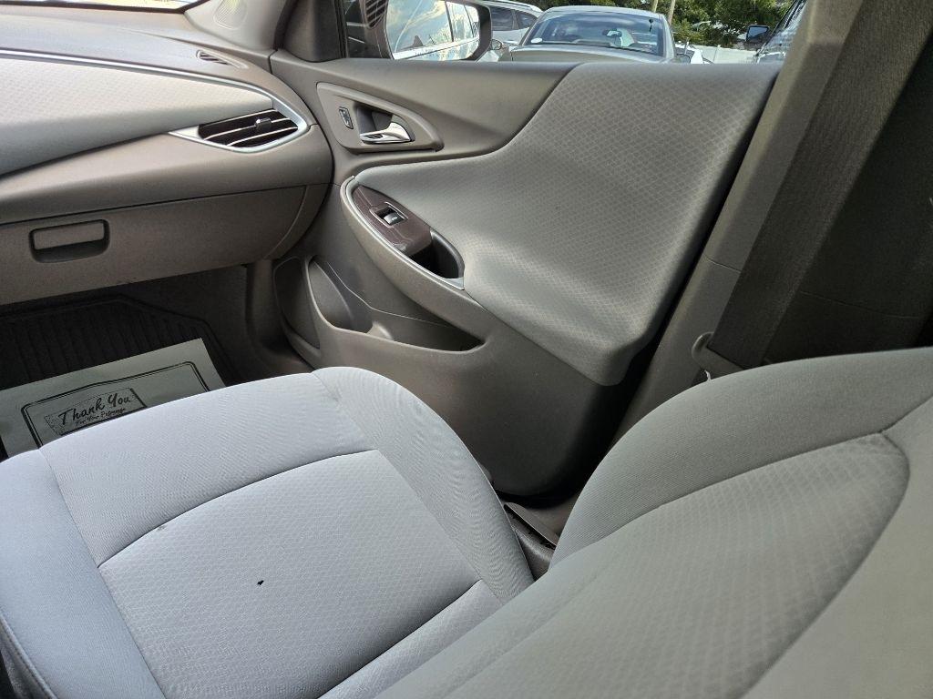 Chevrolet Malibu 4dr Sdn LS w/1LS 2018