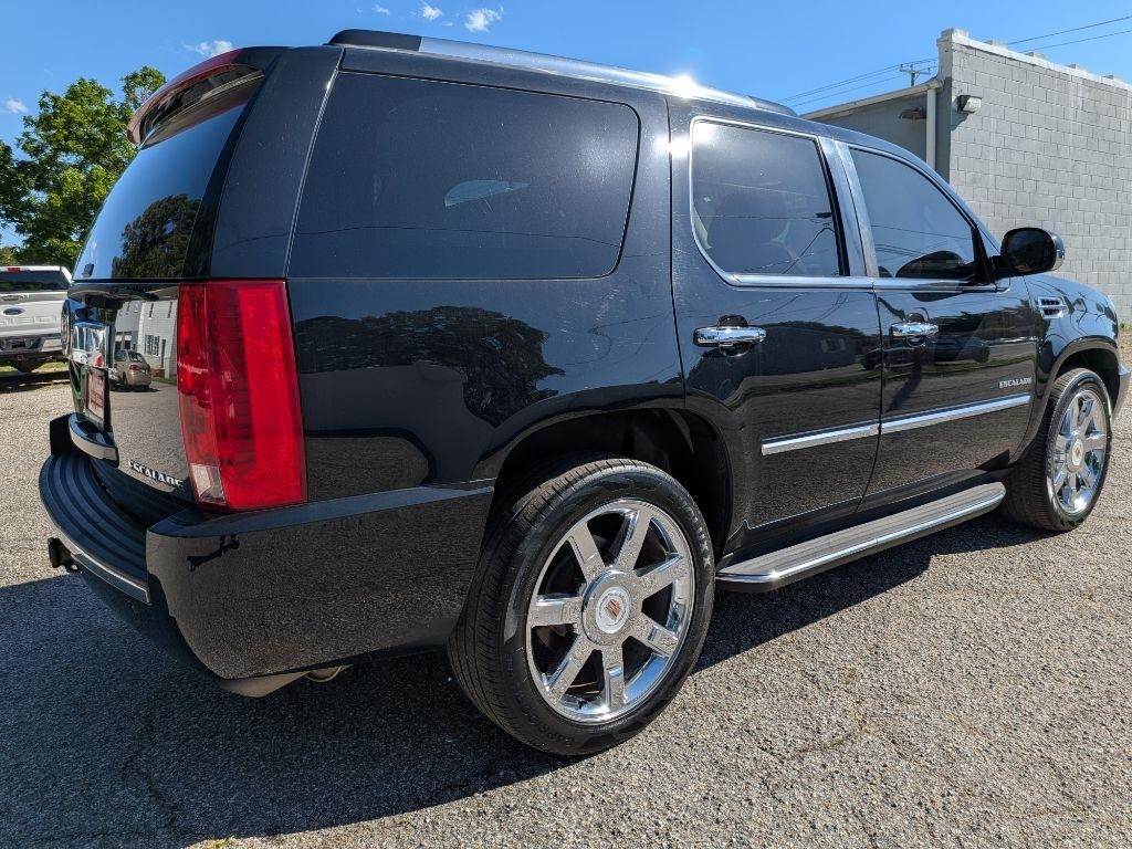 Cadillac Escalade AWD 4dr Luxury 2014