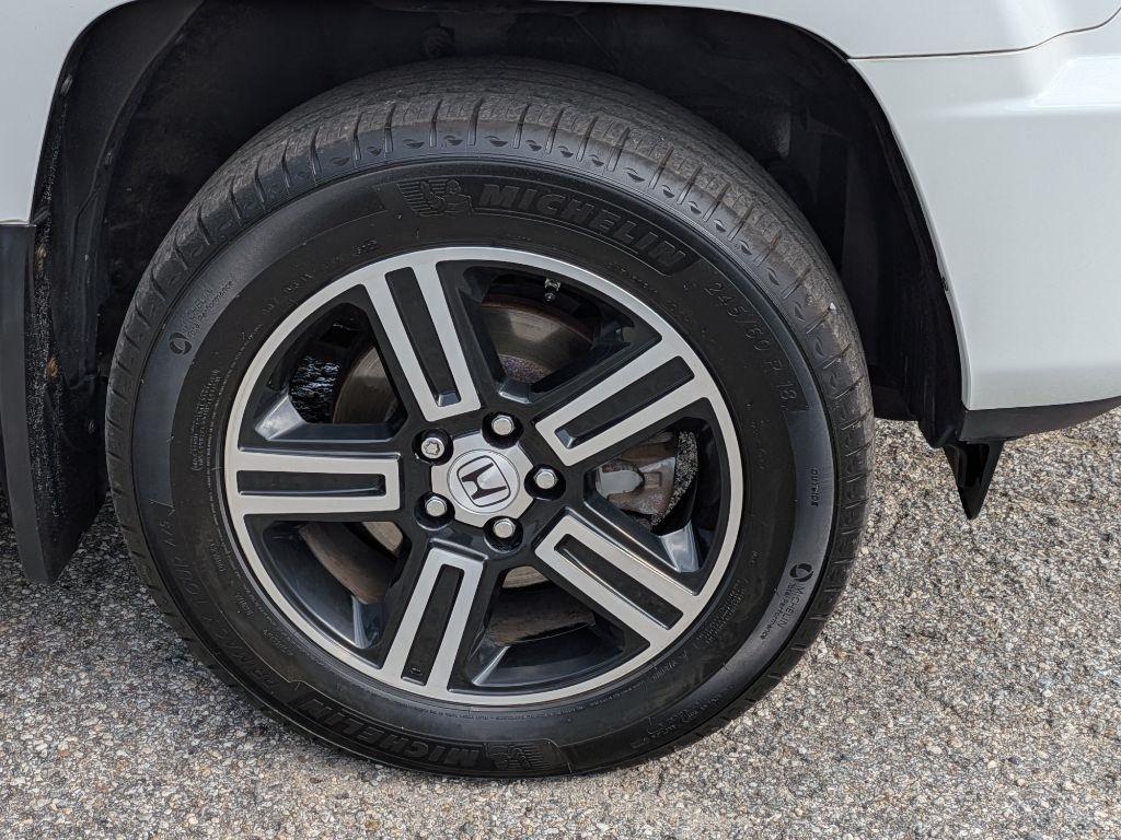 Honda Ridgeline 4WD Crew Cab Sport 2013