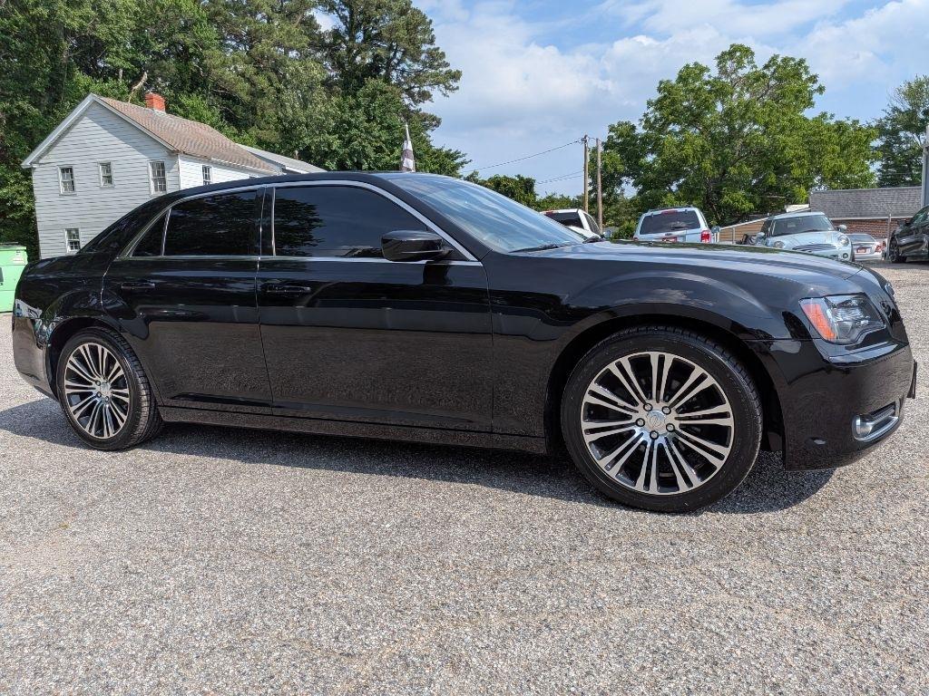 Chrysler 300 4dr Sdn 300S RWD 2014