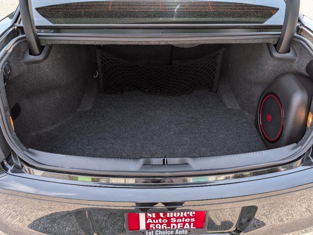 Chrysler 300 4dr Sdn 300S RWD 2014