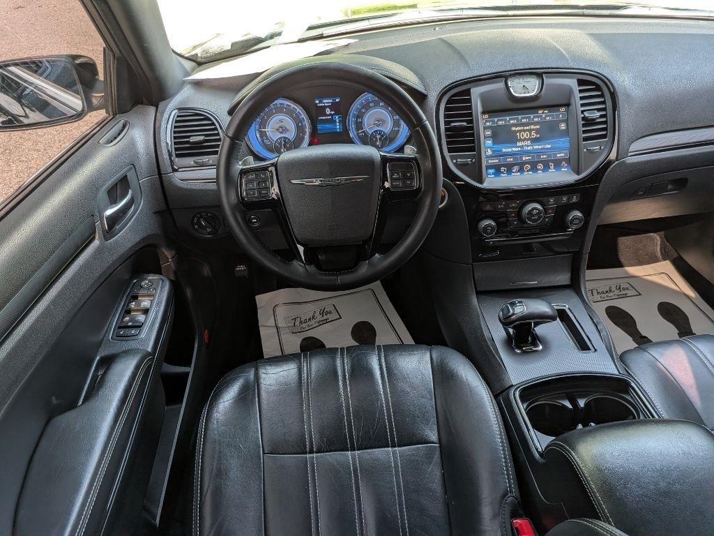 Chrysler 300 4dr Sdn 300S RWD 2014