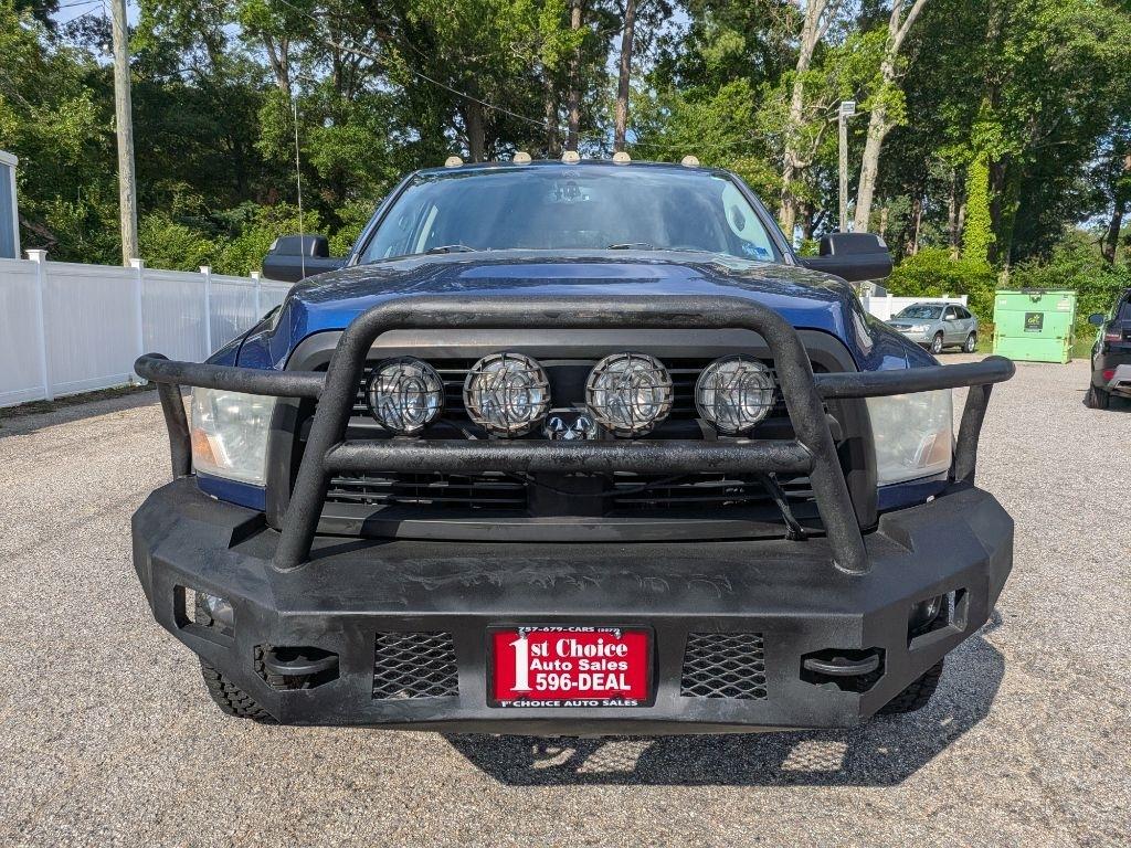 Dodge 2500 4WD Mega Cab 160.5" SLT 2011