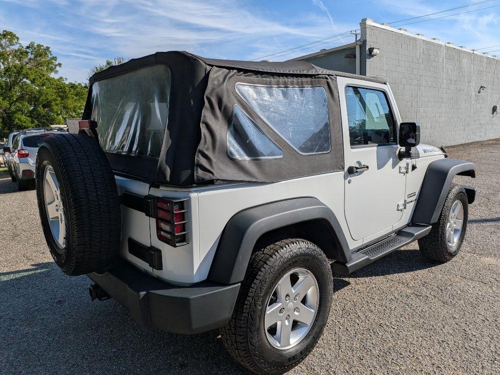 Jeep Wrangler 4WD 2dr Sport 2015
