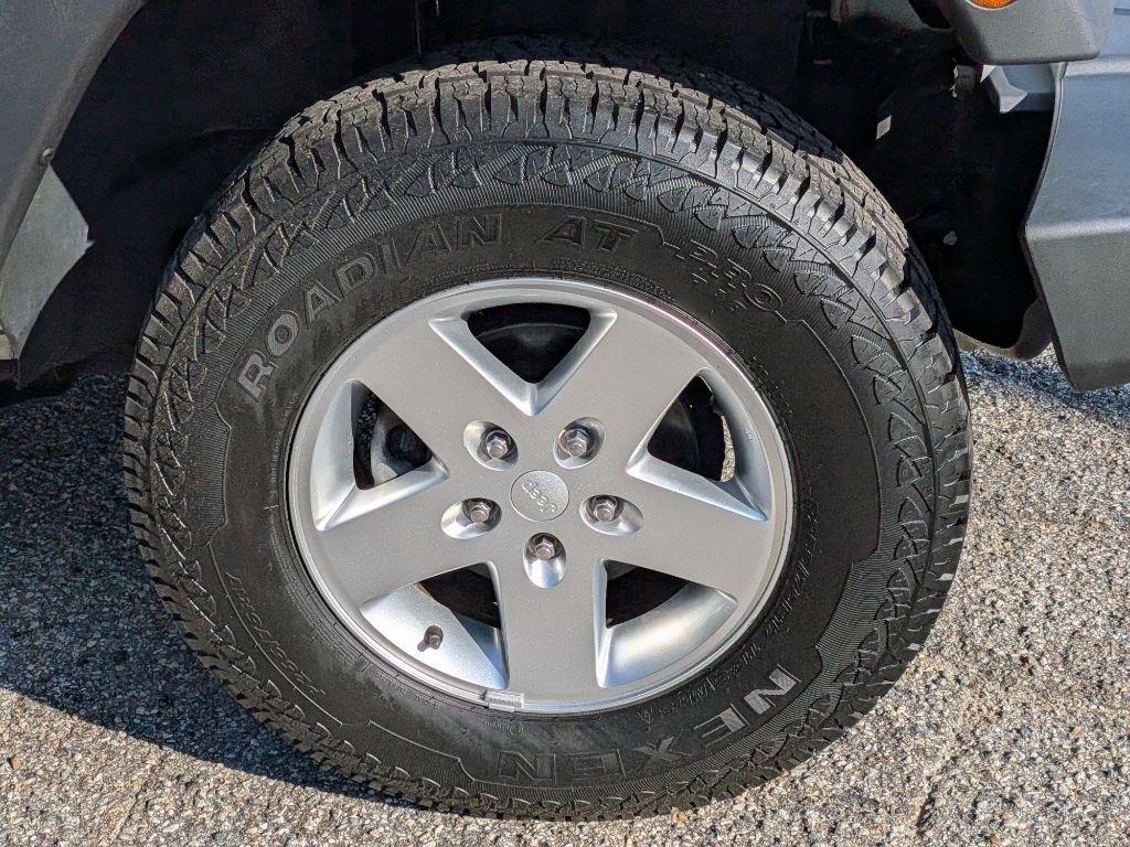 Jeep Wrangler 4WD 2dr Sport 2015