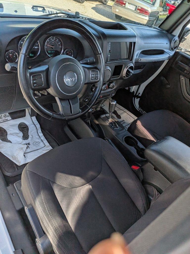 Jeep Wrangler 4WD 2dr Sport 2015