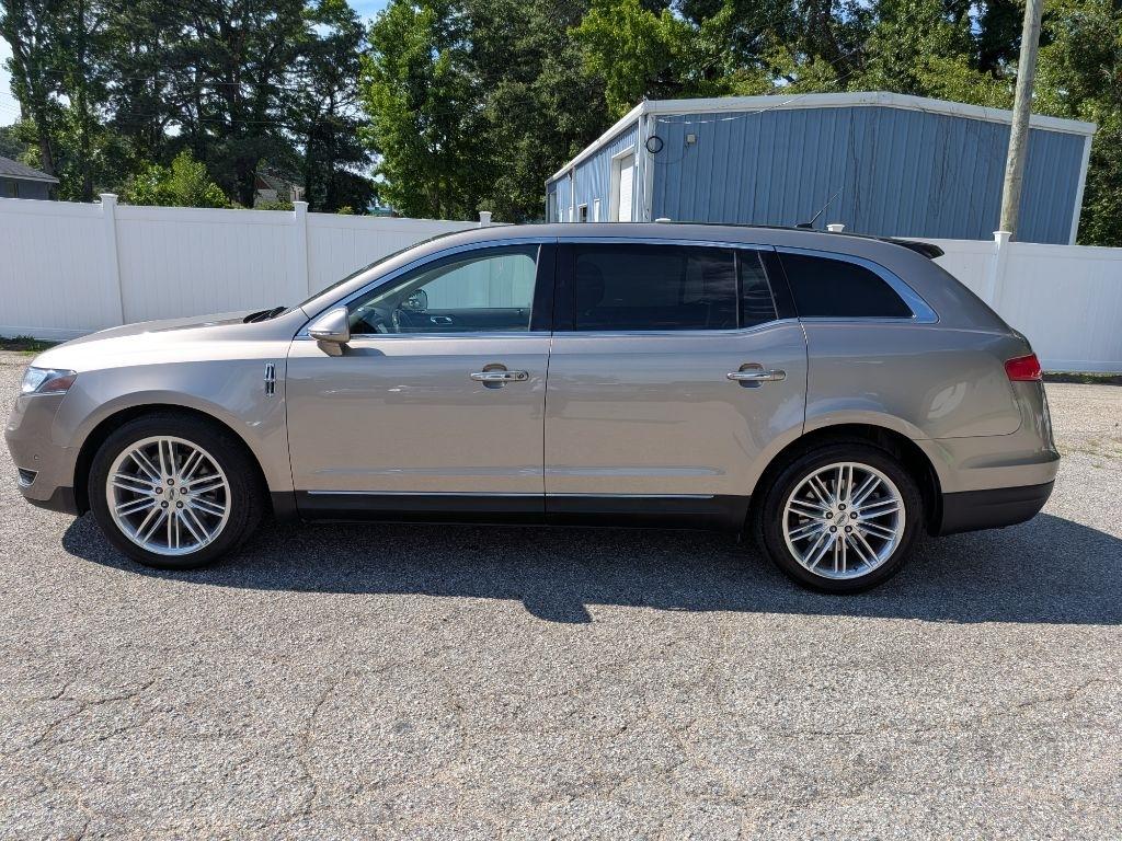 Lincoln MKT 3.5L AWD Standard 2019