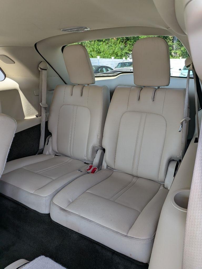 Lincoln MKT 3.5L AWD Standard 2019