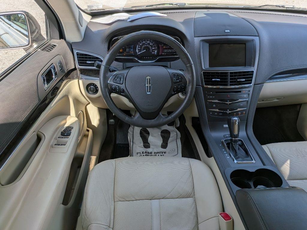 Lincoln MKT 3.5L AWD Standard 2019