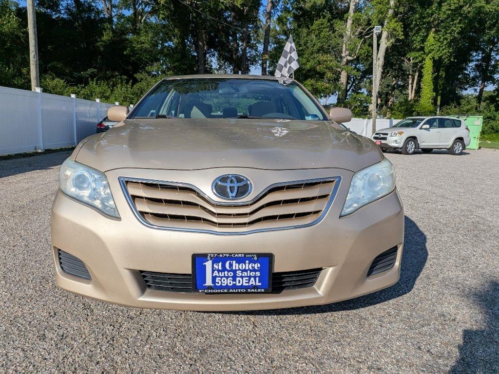 Toyota Camry 4dr Sdn I4 Man (Natl) 2010