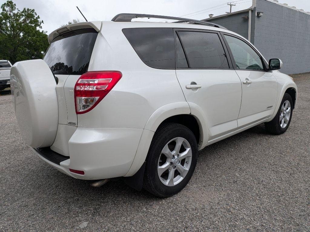 Toyota RAV4 4WD 4dr V6 5-Spd AT Ltd (Natl) 2010