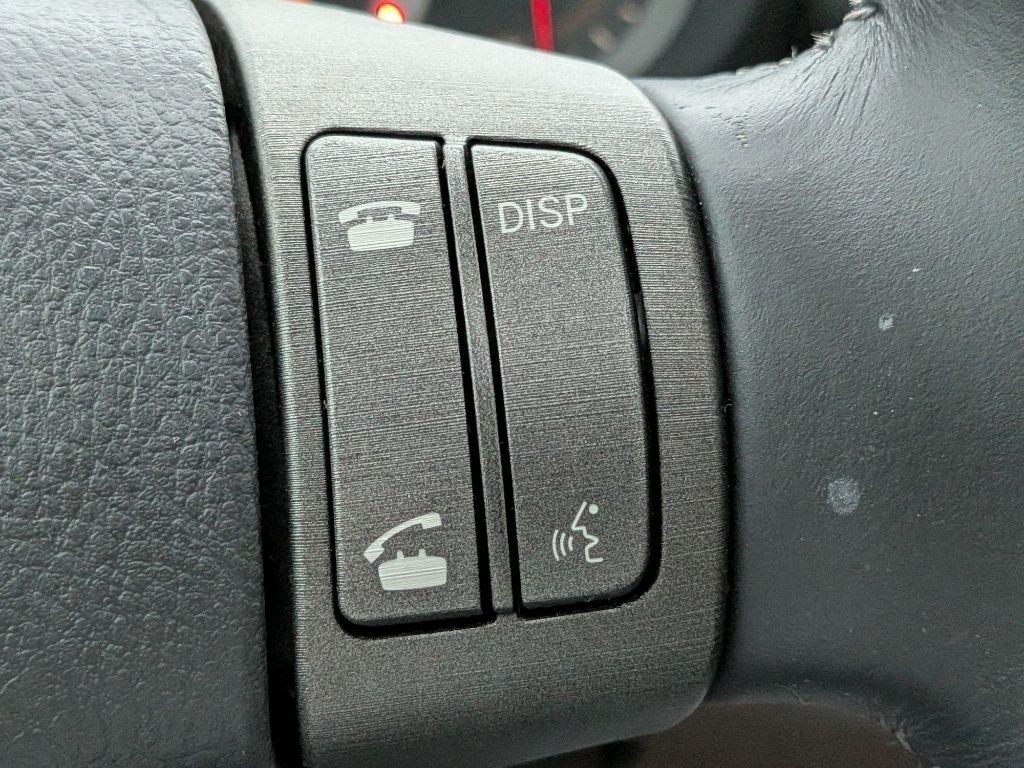 Toyota RAV4 4WD 4dr V6 5-Spd AT Ltd (Natl) 2010