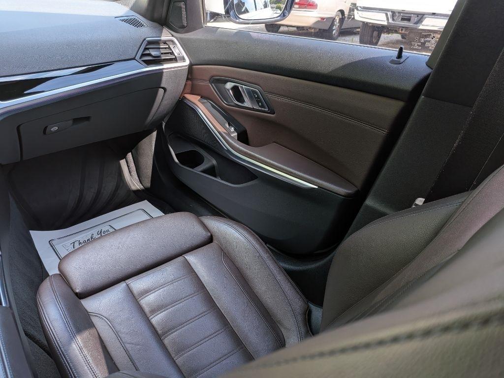 BMW 3 Series 330i xDrive Sedan 2019