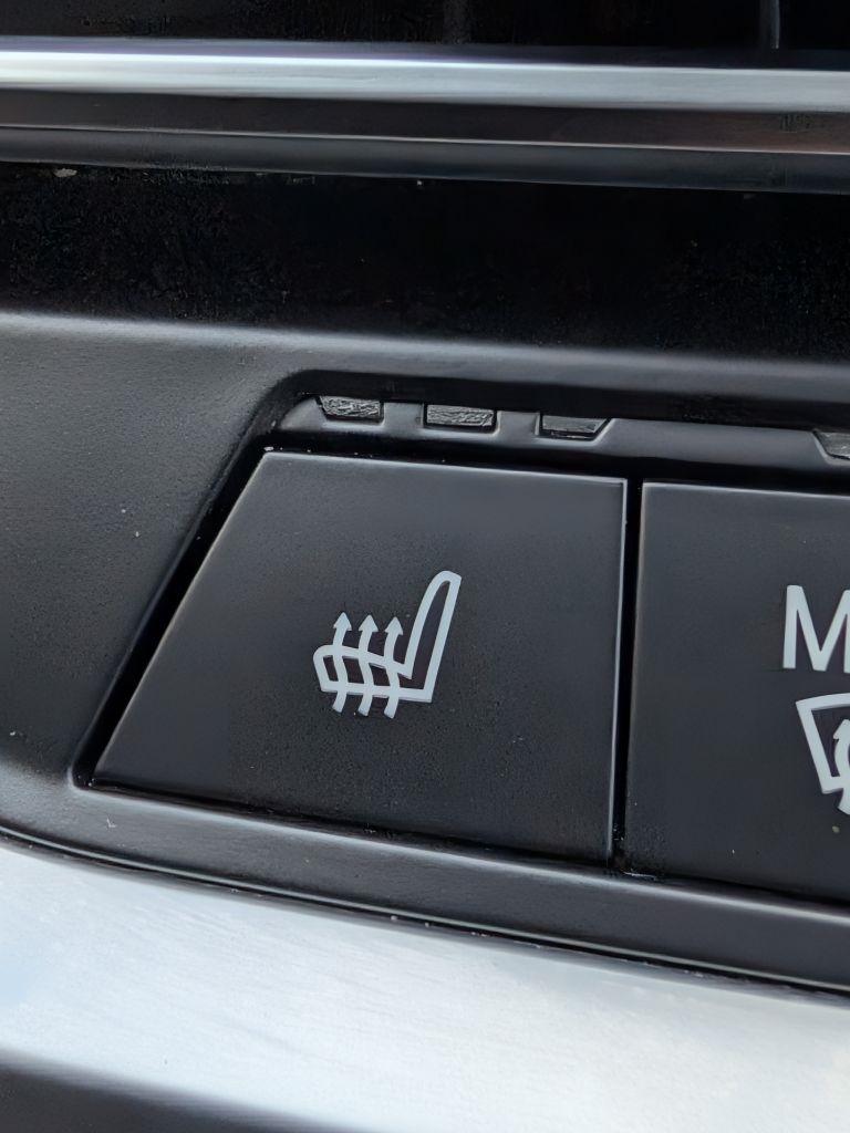 BMW 3 Series 330i xDrive Sedan 2019