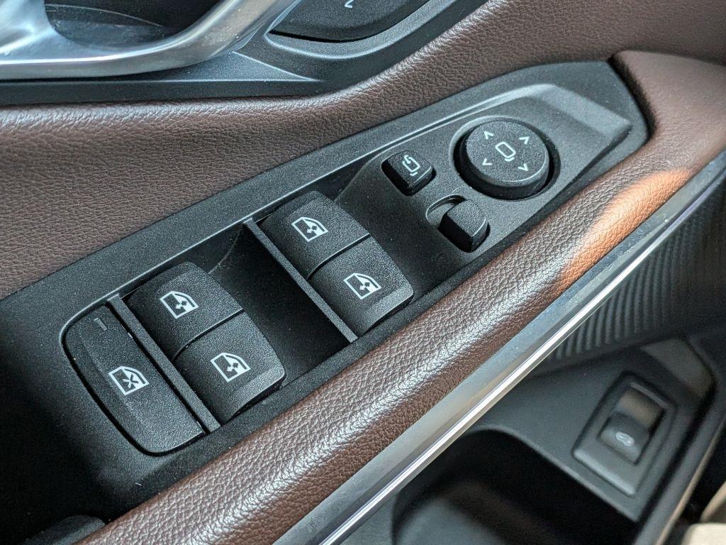 BMW 3 Series 330i xDrive Sedan 2019