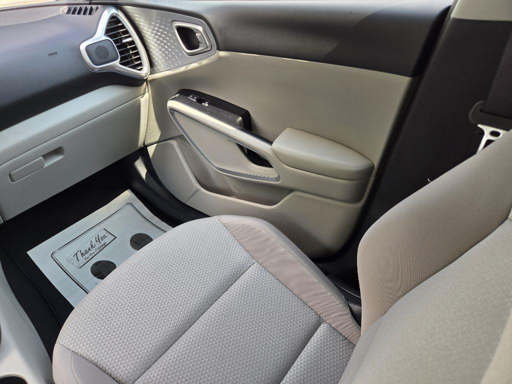 Kia Soul LX IVT 2021
