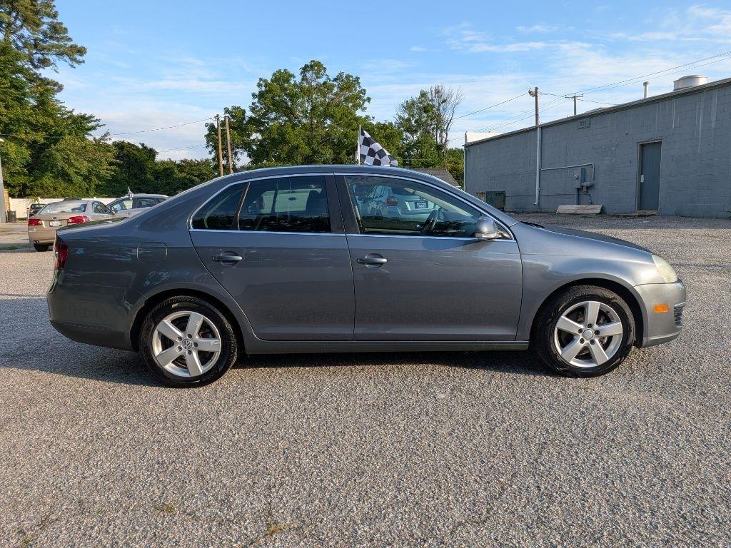 Volkswagen Jetta Sedan 4dr Auto SEL 2009