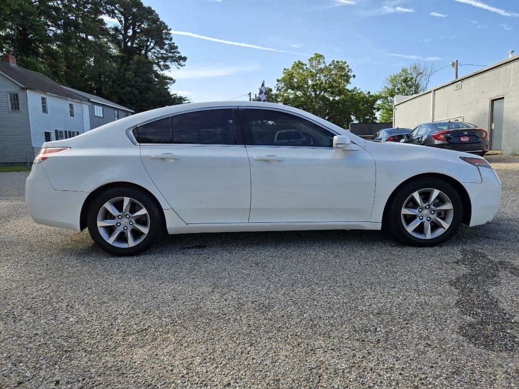 Acura TL 4dr Sdn Auto 2WD 2012