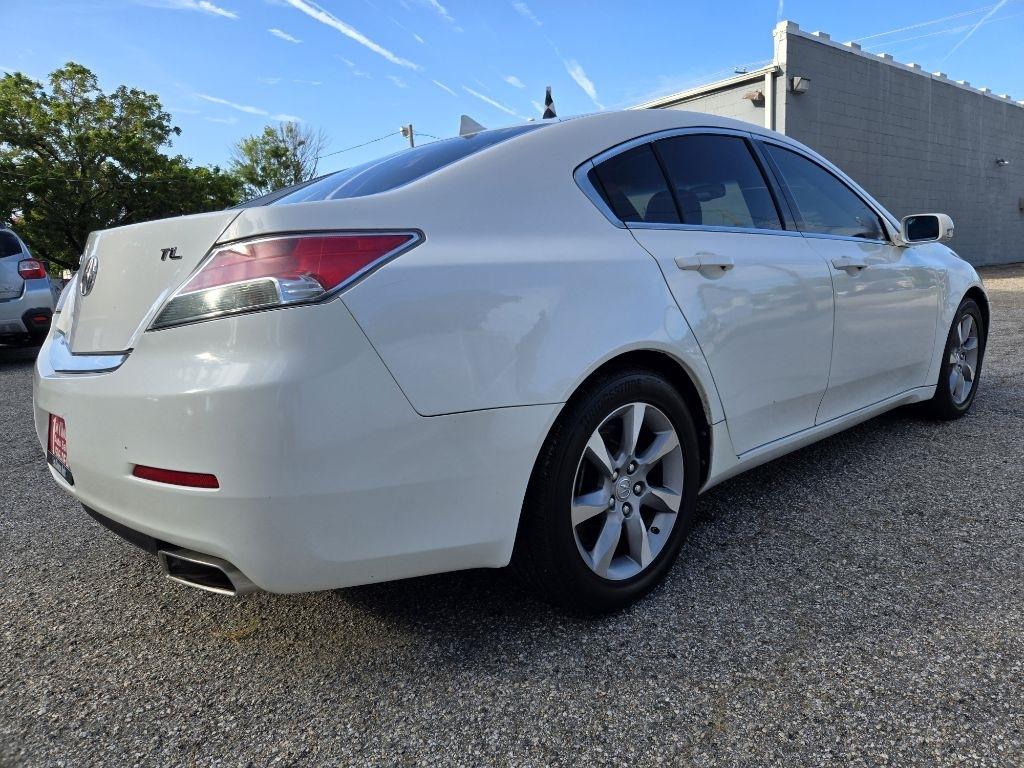 Acura TL 4dr Sdn Auto 2WD 2012